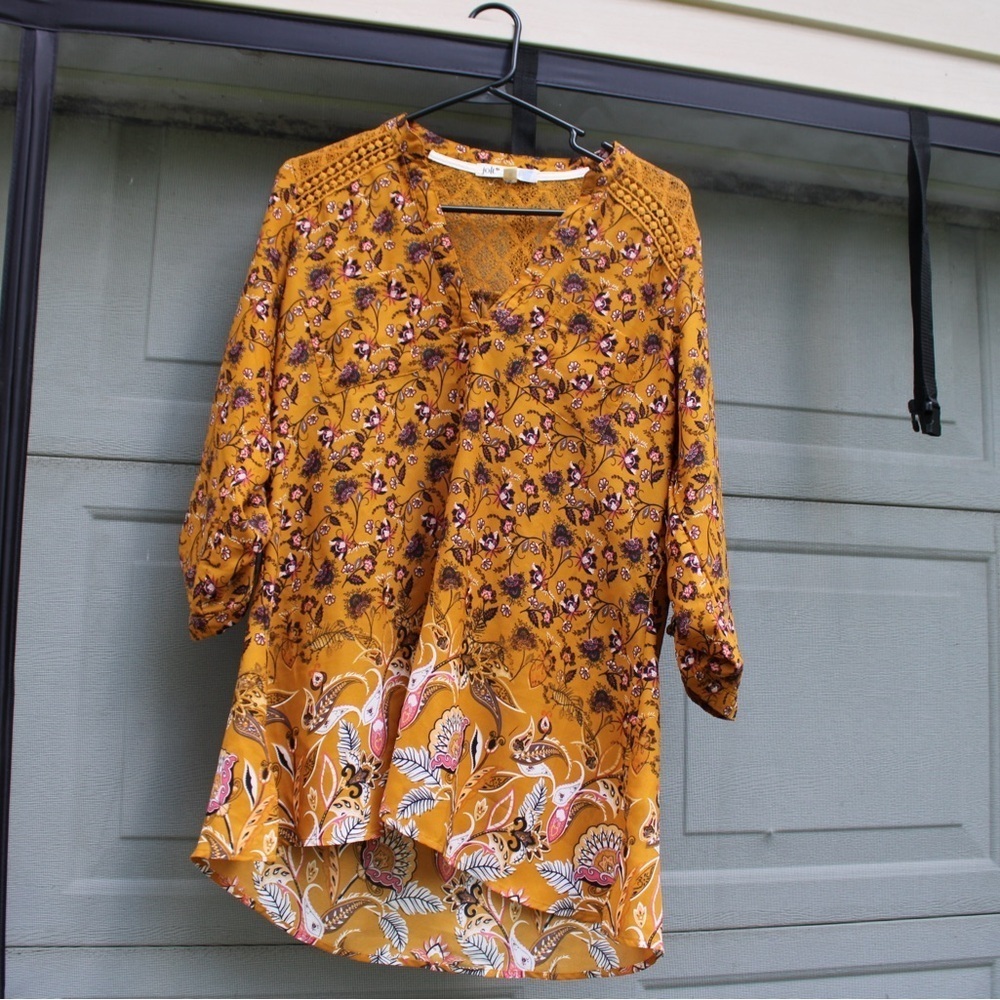 Jolt Medium Top
